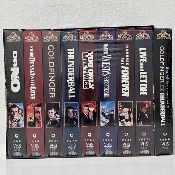 James Bond 007 Deluxe Edition Bond 007 Gift Set - Picture 6 of 16